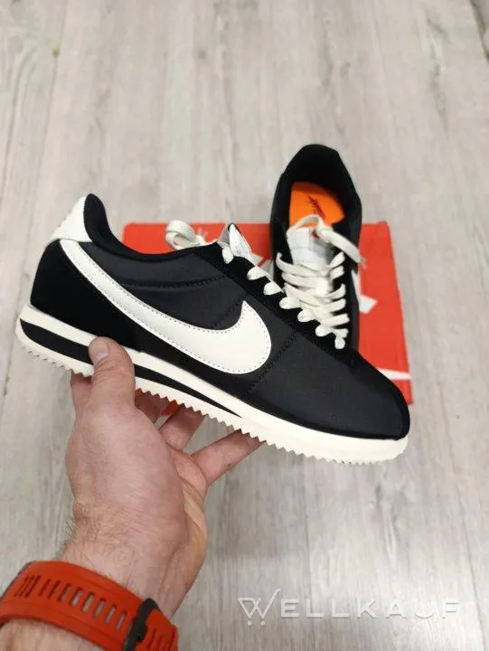 Nike CORTEZ Sneakers