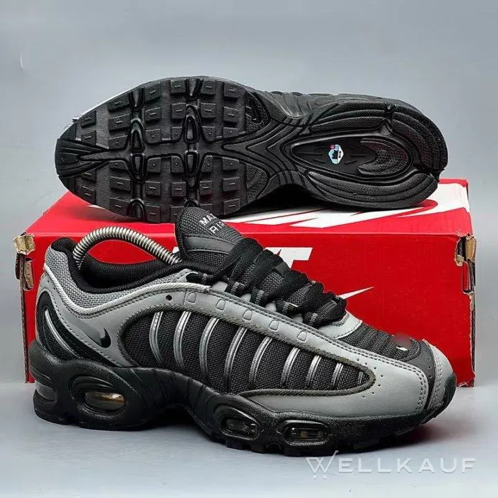 Nike Air Max Tailwind 4