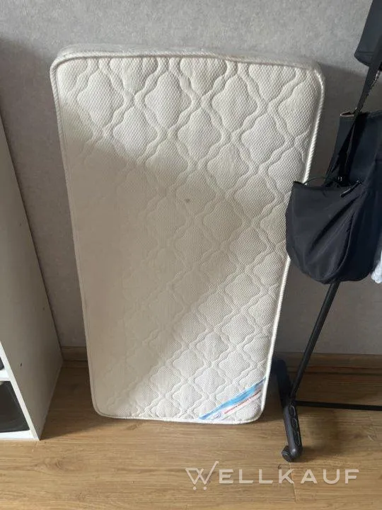 Verkaufen einen Kindermatratze
