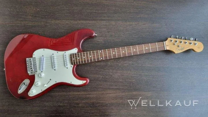 Fender Stratocaster E-Gitarre