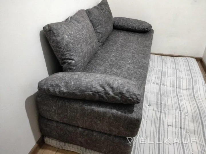 Rahmenloses Schlafsofa