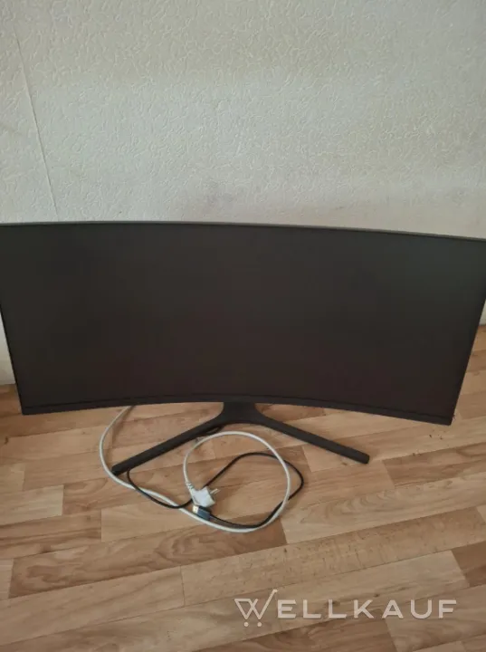 34-Zoll-Monitor