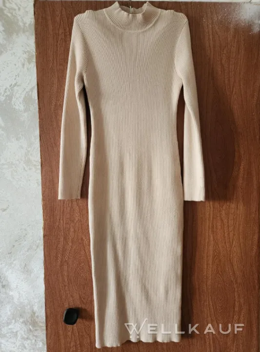langes Strickkleid