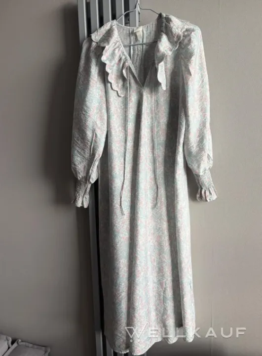 Kleid