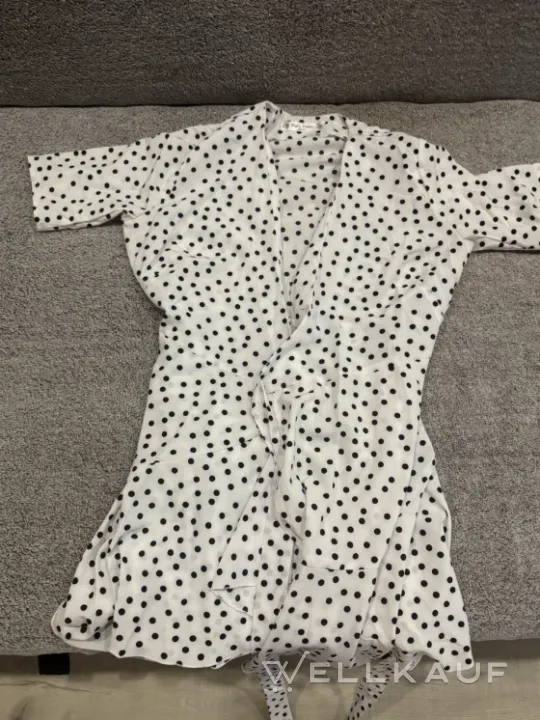 Kleid