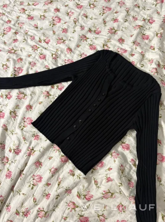 langärmeliger Pullover