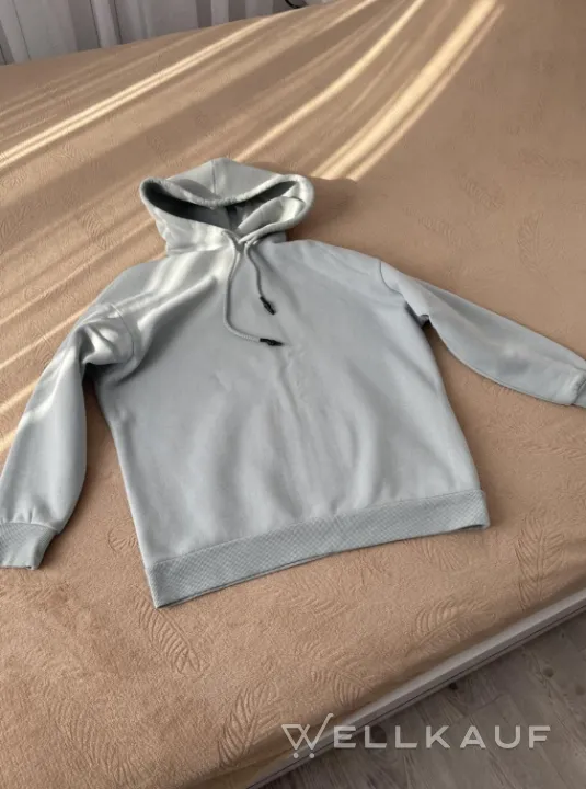 Kapuzenpullover