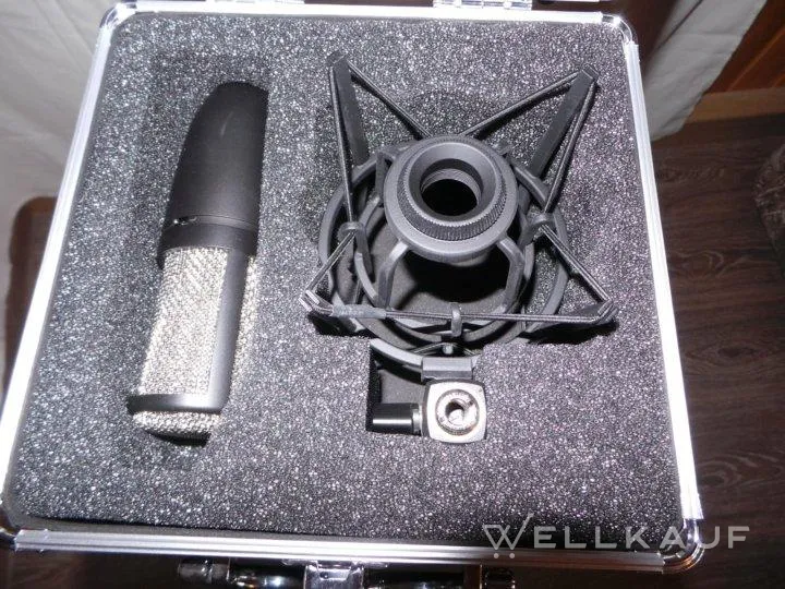 AKG P420 Studio-Mikrofon