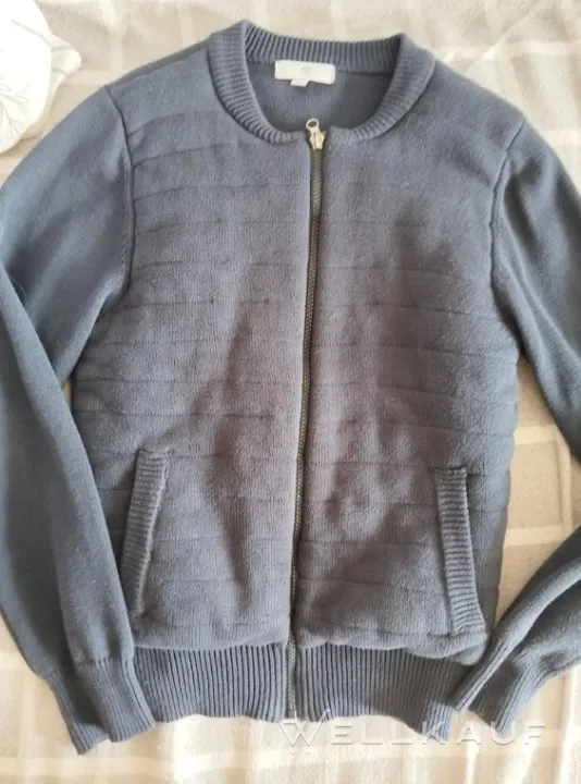 Strickjacke