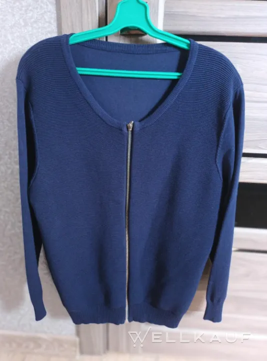 Damenstrickjacke