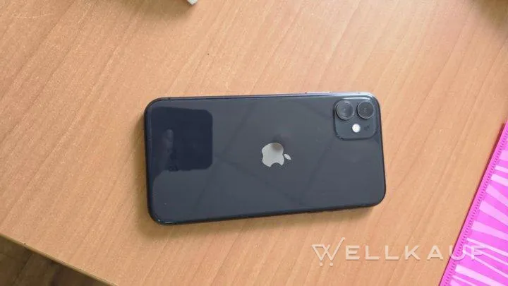 iPhone 11,64Gb