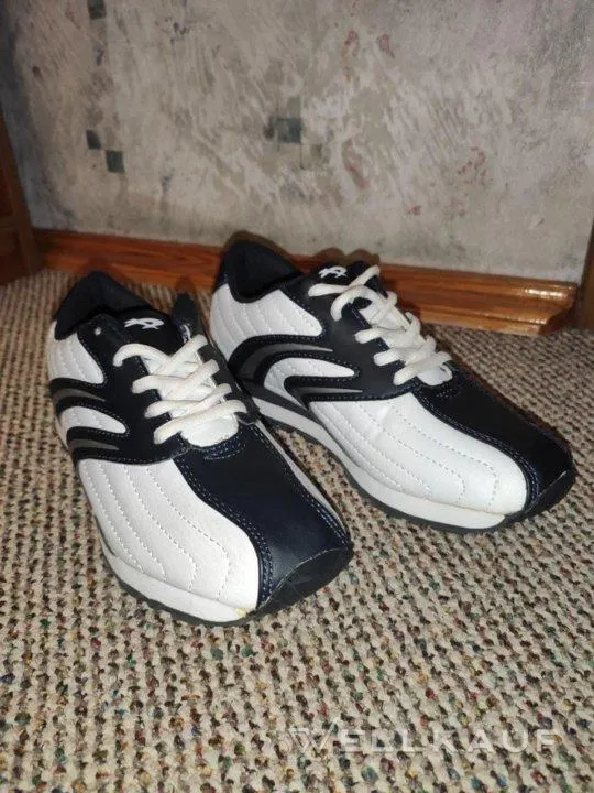Centro-Sneaker, Größe 36
