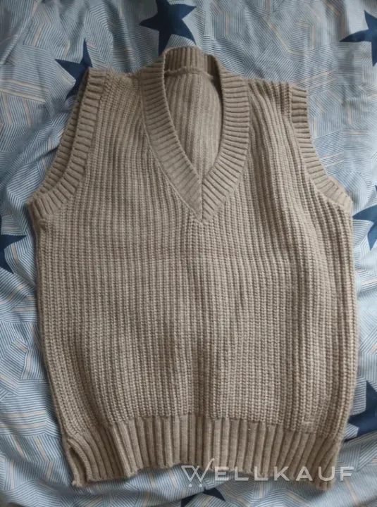 ärmellose Jacke