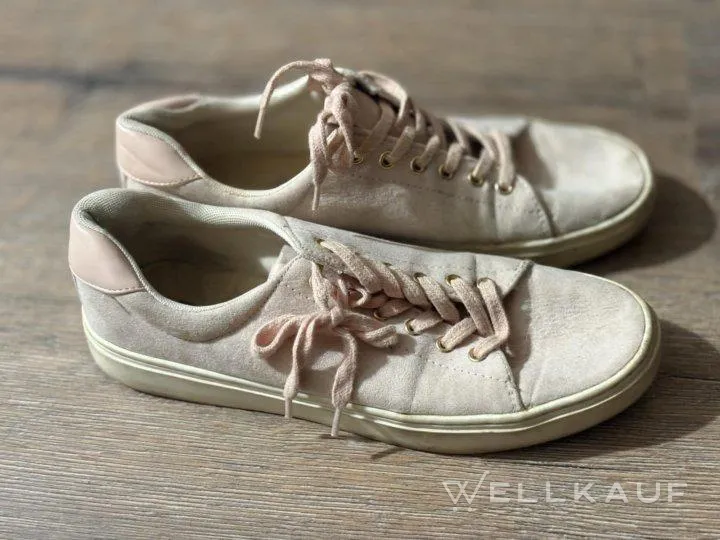 Rosa H&M-Sneaker